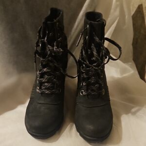 Sorel Black Lace-Up Wedge Boots